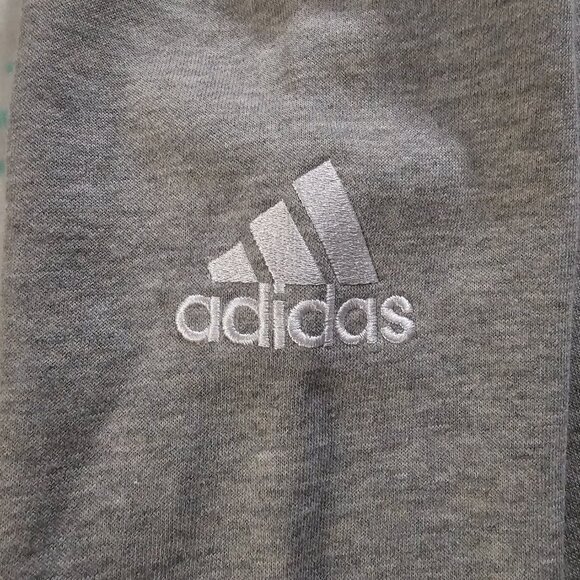 Adidas Fleece Crew Sweatshirts Youth, Boys, S-XL - Picture 2 of 6